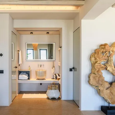 Muse Mansion Mykonos Villa *